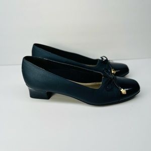 COPY - Hush Puppies Shoes Size 7.5